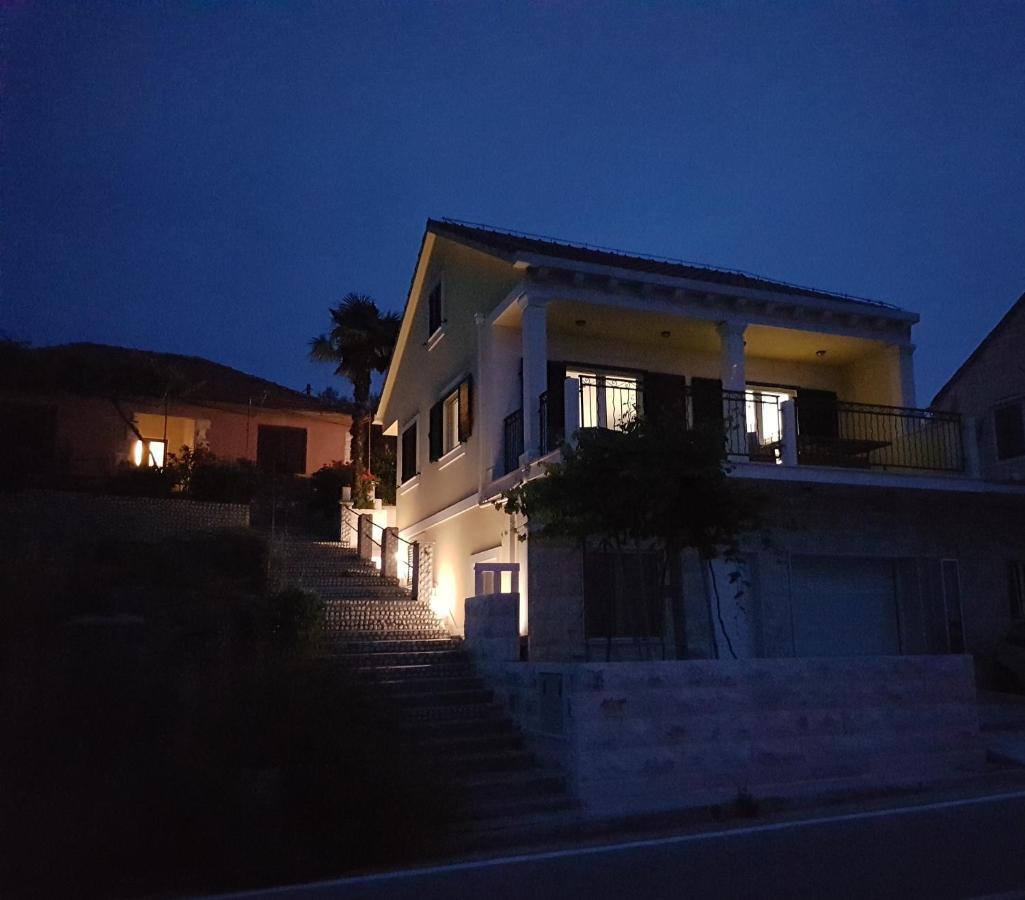 Appartamento Aria Sumartin Esterno foto